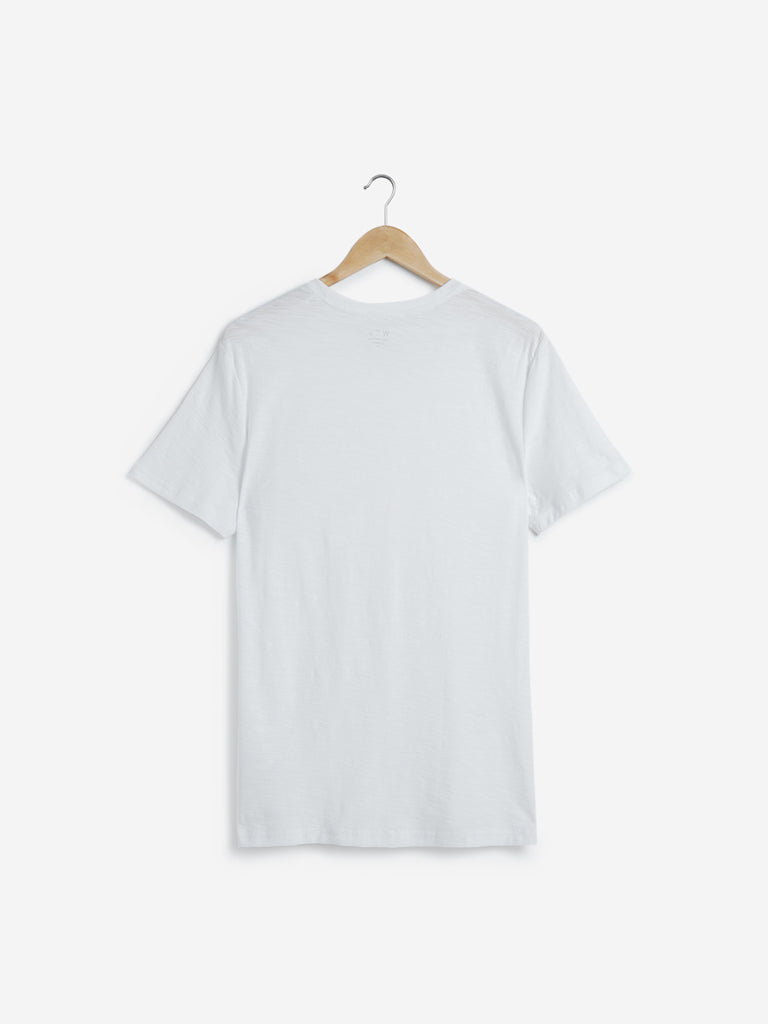 Plain white t shirt clearance side