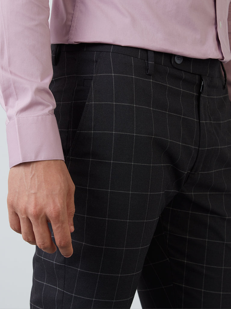 Buy WES Formals by Westside Black Carrot Fit Houndstooth Trousers Online at  best price at TataCLiQ