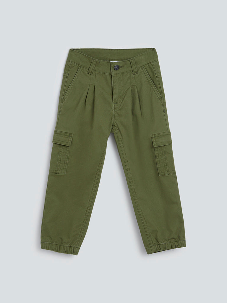 Green Cargo Pants 2020  Stylish Cargo Pants 2020  Mens Stylish Pants    Cargo pants outfit men Stylish pants Green cargo pants outfit